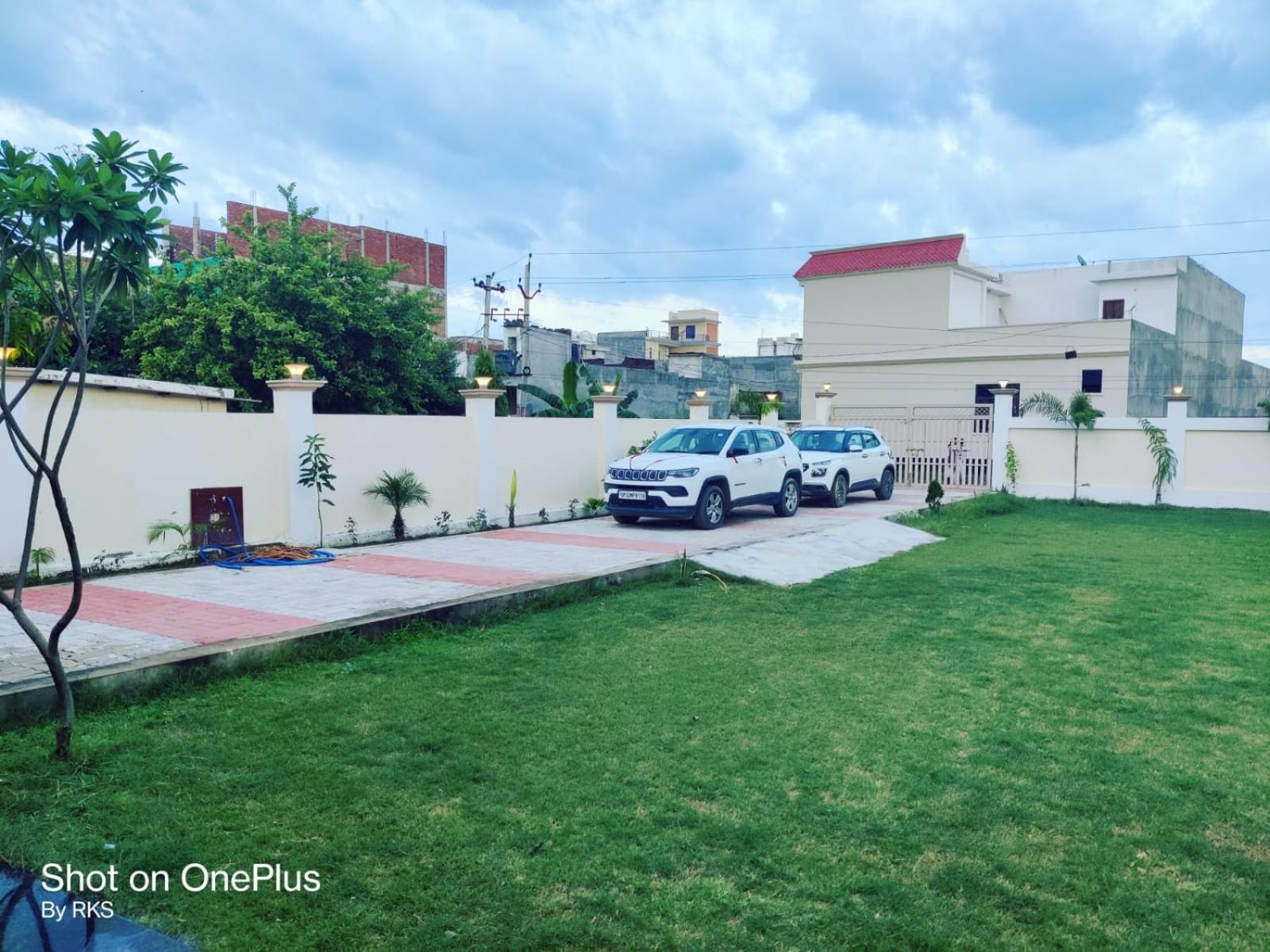Osho Lifestyle Villa Lucknow Exterior photo